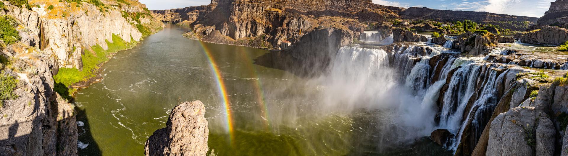 Shoshone Falls, the Niagara of the West, in Twin Falls Idaho